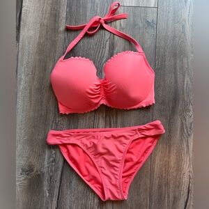 Victoria’s Secret bikini, size 36DD
